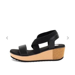 Black wedge sandal